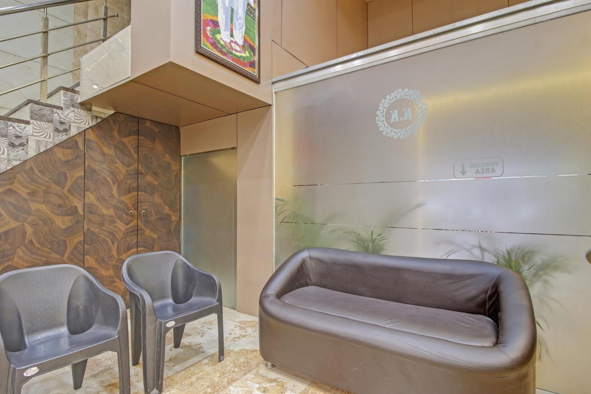 Hotel Ambedkar Kalyan Bagian luar foto
